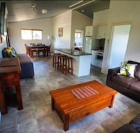 Killarney View Cabins  Caravan Park - LBG