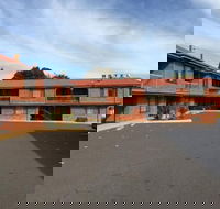 Poets Recall Motel - LBG