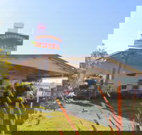 crossroads motel - LBG