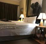 Yellow Gum Bed  Breakfast - LBG