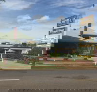 Pioneer Lodge Motel - LBG