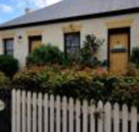 Sargeants  Armoury Cottages 1823 - LBG