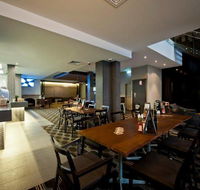Royal Hotel Queanbeyan - LBG