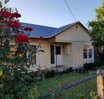 Cottage on Main - LBG