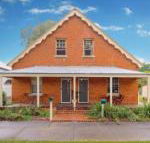 Eliza 1875 Red Brick Duplex Townhouse - LBG