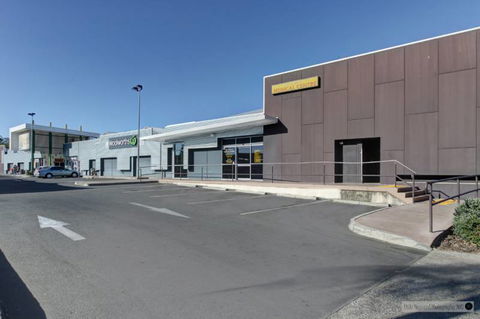 Eli Waters Medical Centre - LBG 4