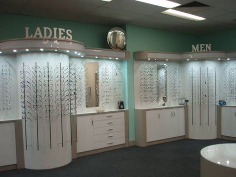 Emslie Ian Optometrist - LBG 2