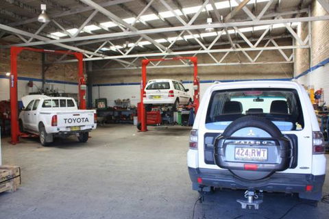 Carson's Car Care - LBG 3