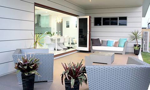 Complete Doors Pty Ltd - LBG 4