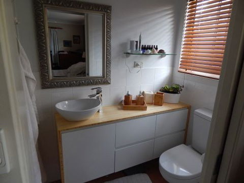 Coastal Wardrobes & Kitchens - LBG 0