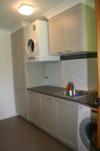 Coastal Wardrobes & Kitchens - LBG 3