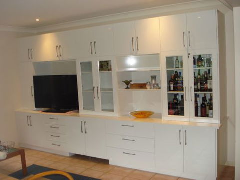 Coastal Wardrobes & Kitchens - LBG 4
