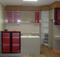 Chriss Custom Kitchens - LBG