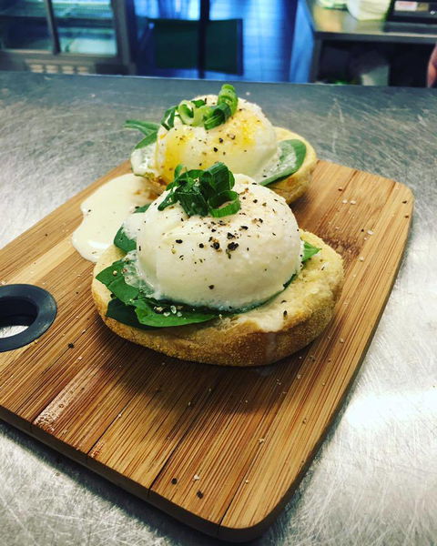 The Green Eat - LBG 4