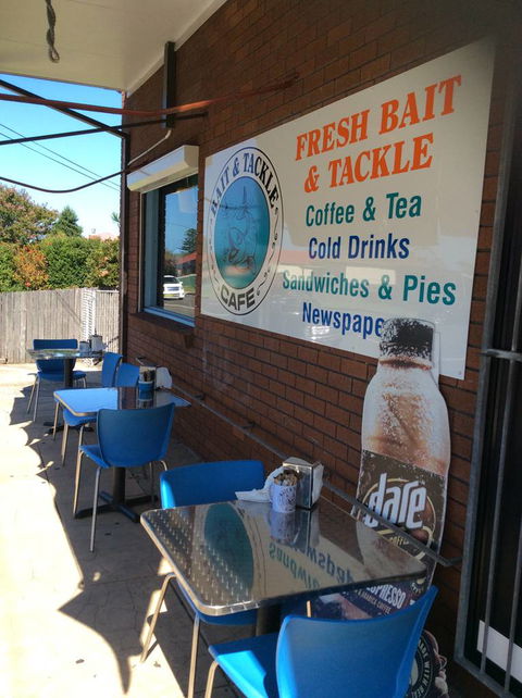 B & T Cafe - LBG 1