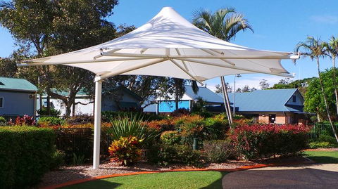 Jon Wilson Canvas & Shade - LBG 1