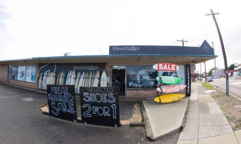 Boarderline Surf School - LBG 0
