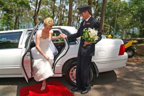 Noosa VIP Limousines - LBG 0