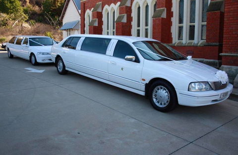 Acacia Limousines - LBG 1