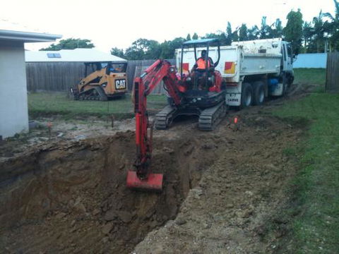 Rhino Excavator & Bobcat Hire - LBG 0