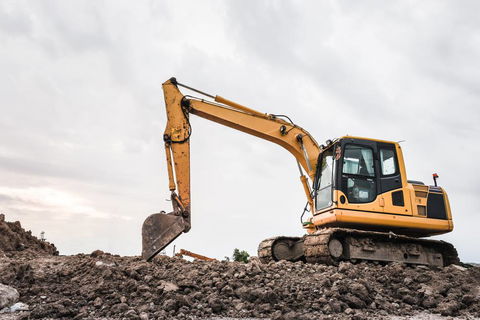 Mackay Earthworx Pty Ltd - LBG 0