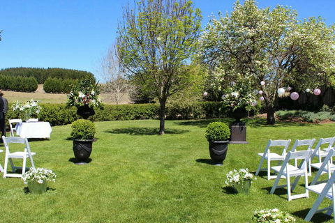 Peel Valley Party Hire - LBG 0