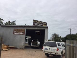 Panel Beaters Smash Repairs Sarina QLD LBG