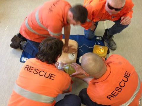 First Aid Advantage - LBG 0