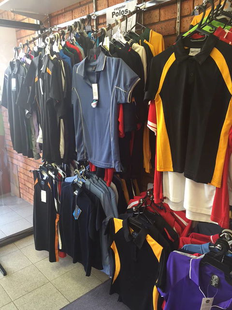 Twin Rivers Workwear & Uniforms - LBG 3