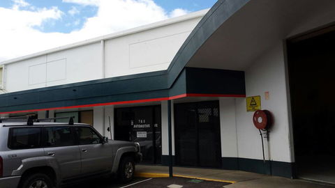 T & S Automotive - LBG 3