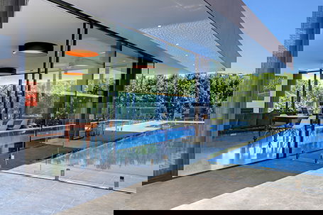 Capral Aluminium Centre - LBG 2