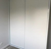 InStyle Shower Screens - LBG