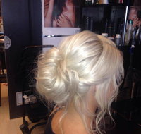 Jacquis Place Everything Hair Beauty - LBG