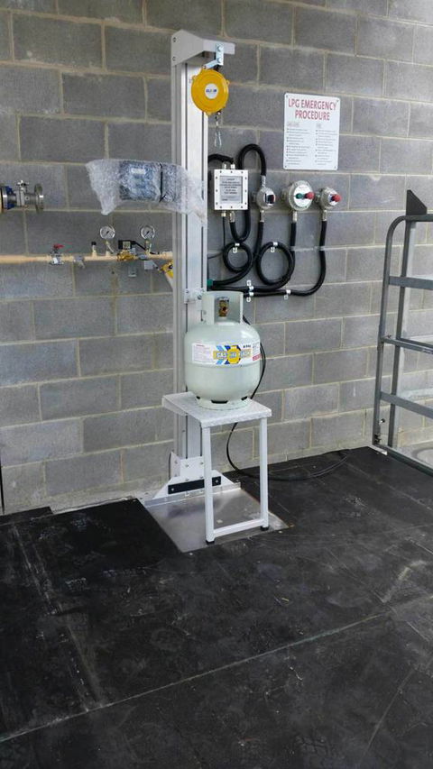 Welders Mart - LBG 1