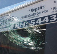 Sunshine Coast Windscreens - LBG