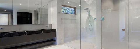 Glass & Window Centre - LBG 0