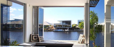 G.James Windows & Doors - LBG 0