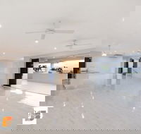 Trewin Plastering - LBG