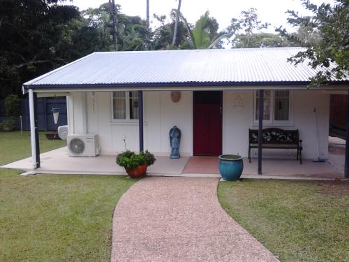 Whitfield QLD LBG