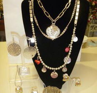 The Cats Whiskers Gift Shop - LBG