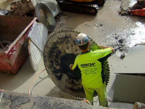 Arrow Concrete Cutting - LBG 1