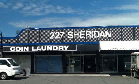 Captain Cook Laundromat - LBG 0