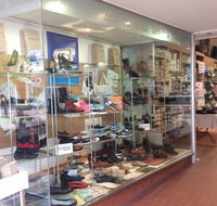Johnston's Shoes - LBG