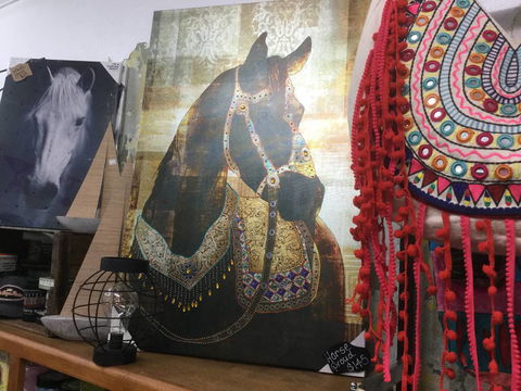 Sandy’s Bazaar - LBG 2
