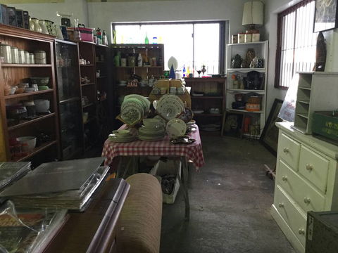 Ludo & Swagman’s Oldwares - LBG 2