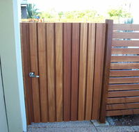 Kawana Fencing - LBG