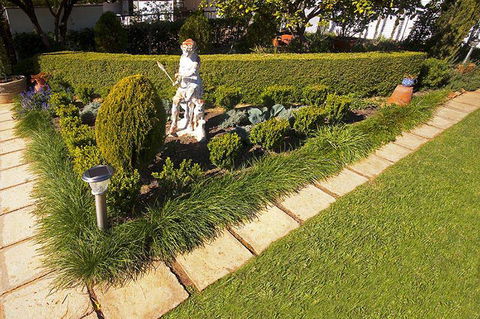 Garden Secrets & Designs - LBG 1