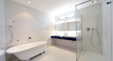 Showertech - LBG 1