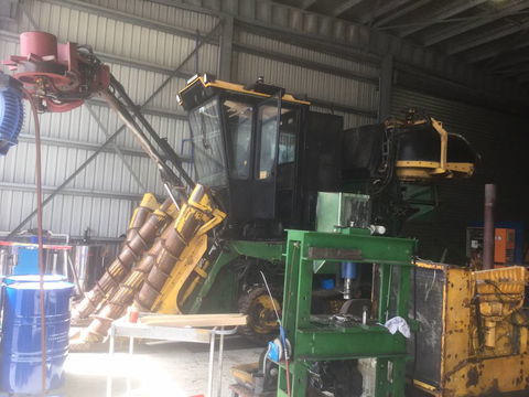 Sammut Harvester & Hydraulics - LBG 4