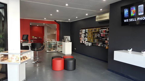 S.O.S Phone Repairs & Accessories - LBG 3